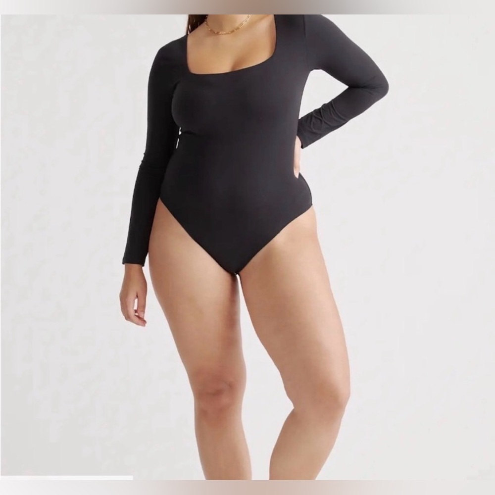 Quince Second Skin Black Square Neck Long Sleeve Thong Bodysuit Medium. NWT.